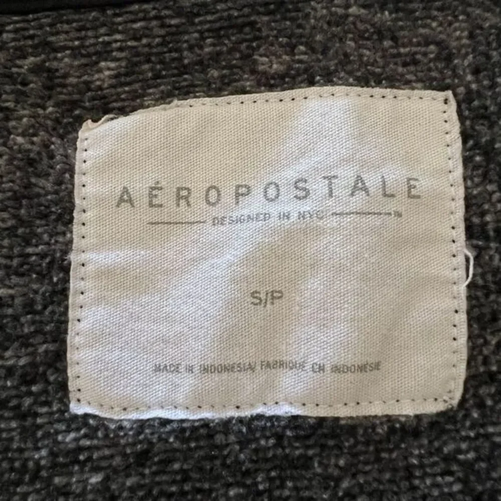 Aeropostale Men's Gray Heather Quarter-Zip Fleece Pullover Sweater S/P‎